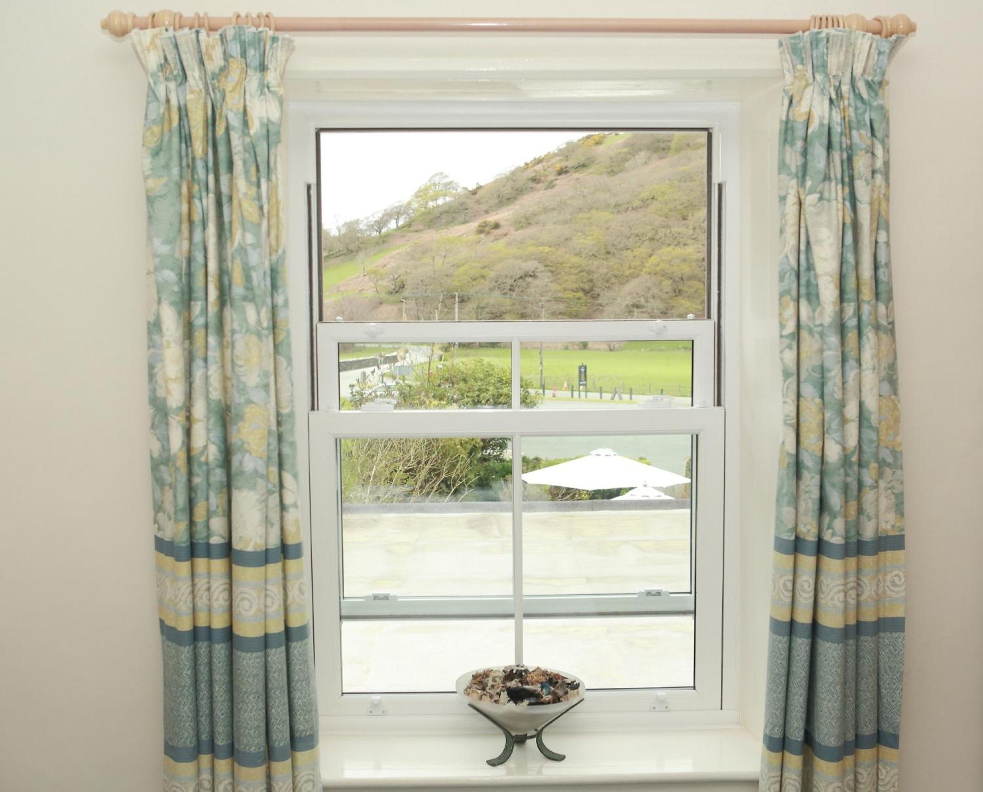 The Dolgoch Bed & Breakfast Bryn-crug Ruang foto